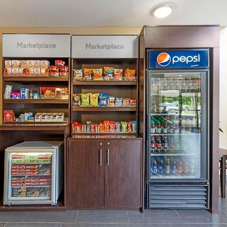 Comfort Suites Near Vancouver Mall Экстерьер фото