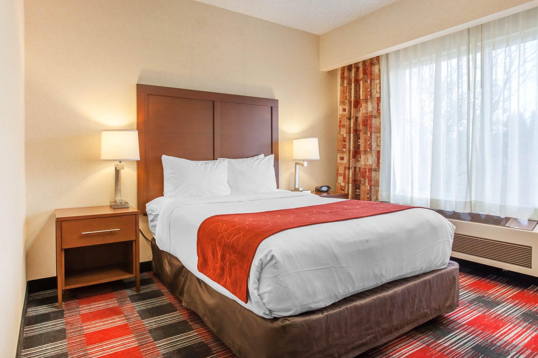 Comfort Suites Near Vancouver Mall Экстерьер фото
